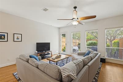 1142 N Bishop Avenue, Dallas TX 75208 - Photo 5
