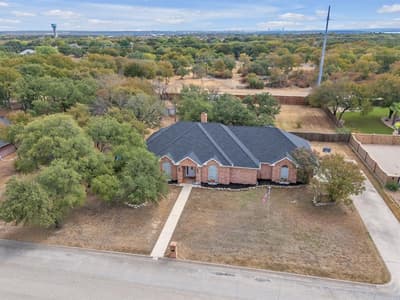 128 Lakeside Oaks Circle, Lakeside TX 76135 - Photo 3