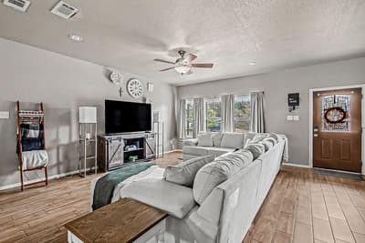 105 Water Lane, Crowley TX 76036 - Photo 4