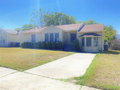 2322 Fenwick Drive, Dallas TX 75228 - Photo 2