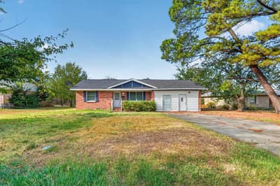 821 Circle Drive, Terrell TX 75160