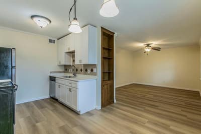 1214 Baylor Avenue # 205, Waco TX 76706 - Photo 3