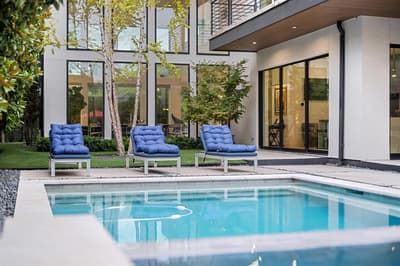 423 W Colorado Boulevard, Dallas TX 75208 - Photo 4