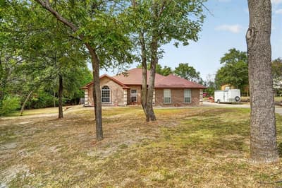 6608 Silver Oak Lane, Fort Worth TX 76135 - Photo 2