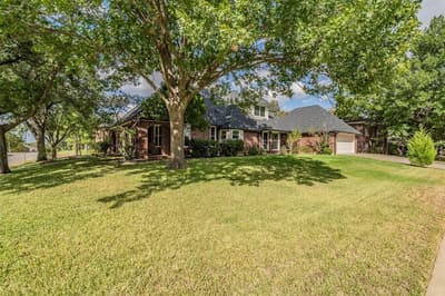 1800 Trail Lake Drive, Euless TX 76039 - Photo 3