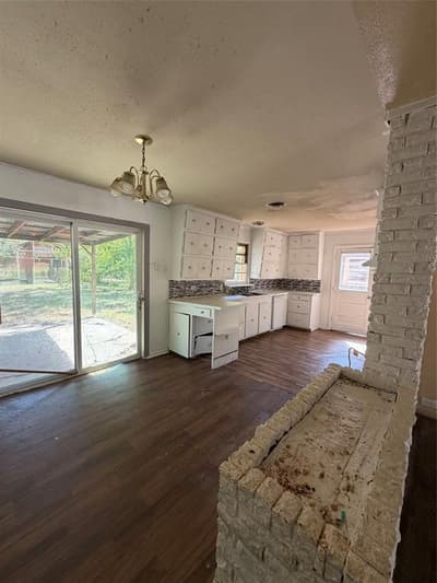 938 Huntington Lane, Shreveport LA 71106 - Photo 2