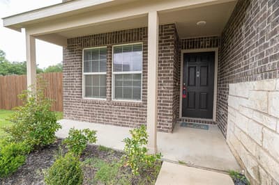 4620 Knoll Gardens Way, Fort Worth TX 76036 - Photo 4