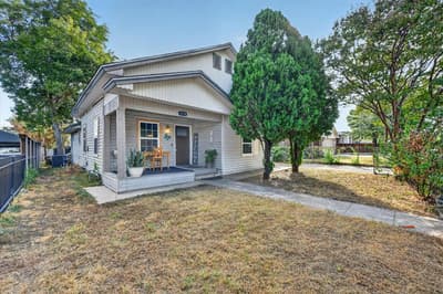 1714 Bessie Street, Fort Worth TX 76104 - Photo 3