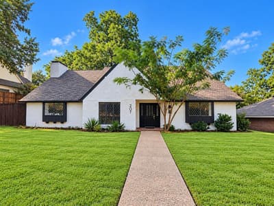 207 Meadowdale Drive, Rockwall TX 75087