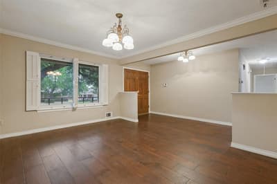9433 Meadowknoll Drive, Dallas TX 75243 - Photo 2