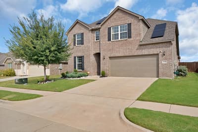 2845 Ranger Lane, Aubrey TX 76227