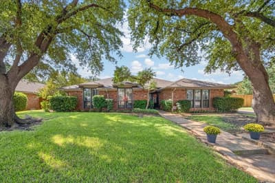 604 Lincoln Court, Arlington TX 76006 - Photo 5