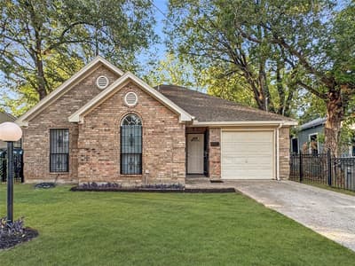 2614 Macon Street, Dallas TX 75215