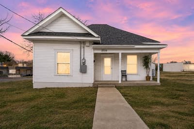 319 Mckinney Street, Mesquite TX 75149