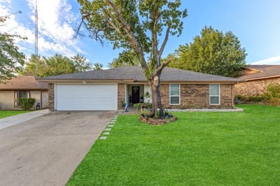 13225 Lexington Lane, Balch Springs TX 75180