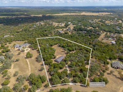400 Hali Brooke Drive, China Spring TX 76633 - Photo 2
