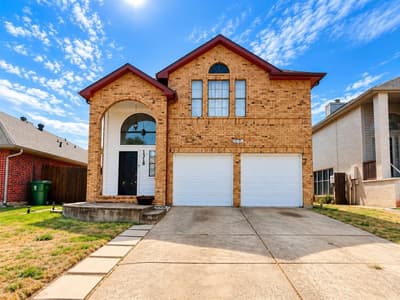 1318 Jasmine Drive, Lewisville TX 75077 - Photo 2