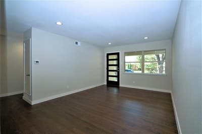 2435 Hillsboro Avenue, Dallas TX 75228 - Photo 5