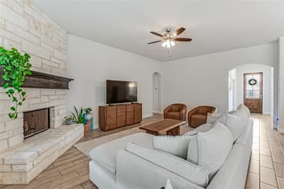 709 Winecup Way, Midlothian TX 76065 - Photo 5
