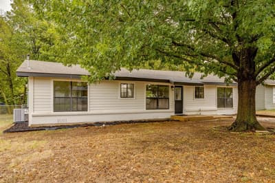 703 Odell Street, Cleburne TX 76033 - Photo 3