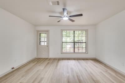 703 Odell Street, Cleburne TX 76033 - Photo 5