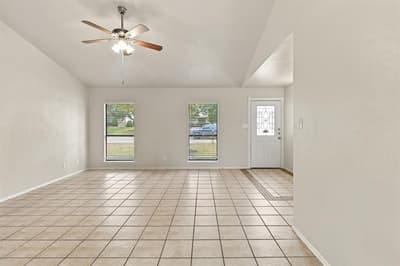 125 Rustic Ridge Drive, Garland TX 75040 - Photo 4