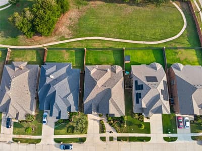 2705 Sky Ridge Road, Arlington TX 76001 - Photo 3
