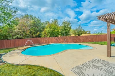 1805 Vista Royale Court, Fort Worth TX 76108 - Photo 2