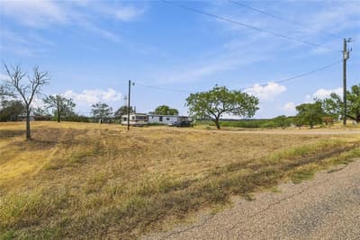 252 Mesa Road, Waxahachie TX 75167 - Photo 3