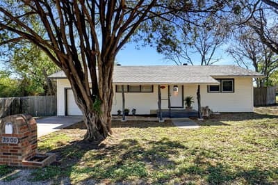 2900 Broadview Drive, Sansom Park TX 76114