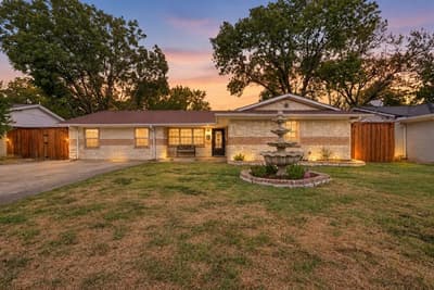 2983 Amber Lane, Farmers Branch TX 75234