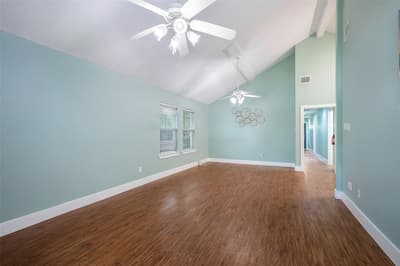 1226 E Woodin Boulevard, Dallas TX 75216 - Photo 2