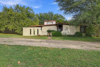 5501 Camino Dos Lagos Drive, Sherman TX 75090 - Photo 3