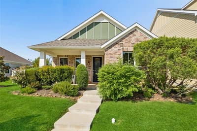 1409 Ellis Lane, Aubrey TX 76227