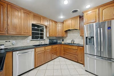 6401 Stonewall Street, Greenville TX 75402 - Photo 3