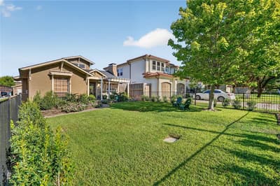 4639 Elsby Avenue, Dallas TX 75209 - Photo 3