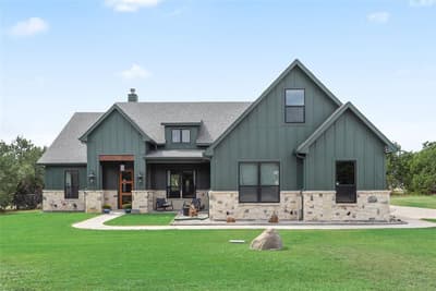 301 Sharla Smelley Road, Weatherford TX 76088