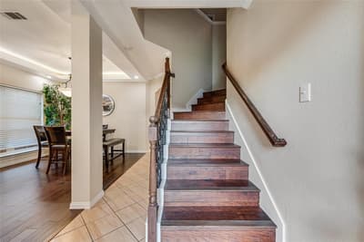 5715 Creekhollow Drive, Arlington TX 76018 - Photo 5