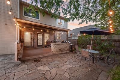 5715 Creekhollow Drive, Arlington TX 76018 - Photo 4