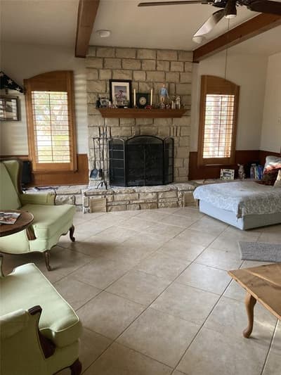 700 Aqua Vista Drive, Granbury TX 76049 - Photo 5