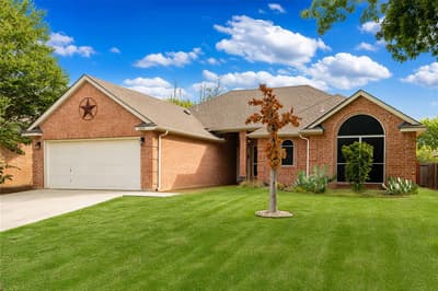 1808 Estates Drive, Mansfield TX 76063 - Photo 4