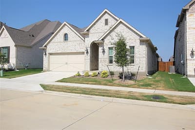 606 Artesian Drive, Argyle TX 76226