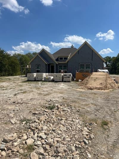 900 Carswell Court, Van Alstyne TX 75495