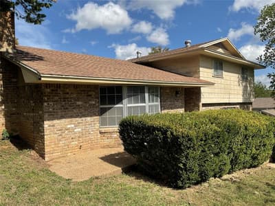 9555 Brookhollow Drive, Woodway TX 76712 - Photo 2