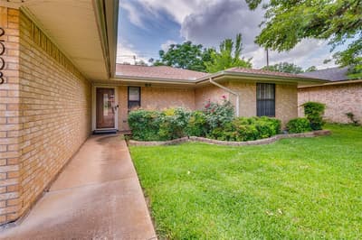2008 Rocky Cove, Irving TX 75060 - Photo 2
