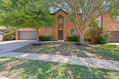 5205 Bay View Drive, Fort Worth TX 76244