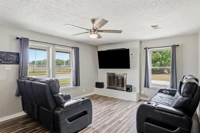 1512 Cobb Street, Bridgeport TX 76426 - Photo 4