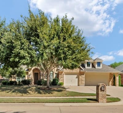 1302 Rosebriar Lane, Mansfield TX 76063