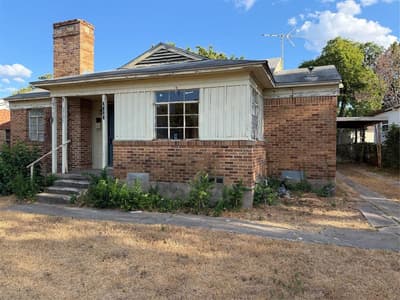 2726 Avon Street, Dallas TX 75211