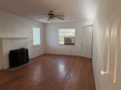 2726 Avon Street, Dallas TX 75211 - Photo 4